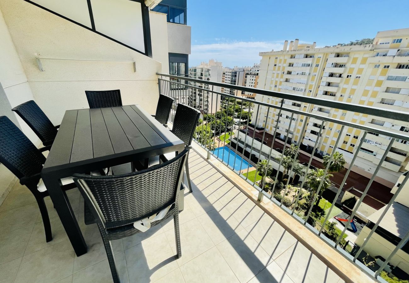 Large outdoor terrace of an Alicante holiday flat